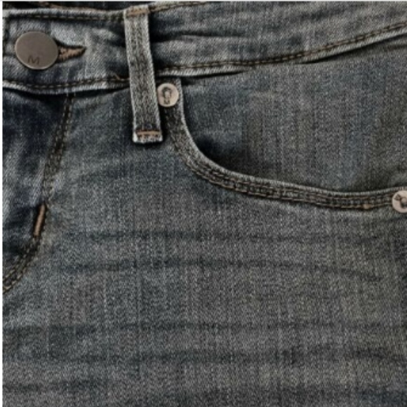 Size 00 24 Denim Cuffed Bermuda Shorts Stretch - Picture 8 of 8